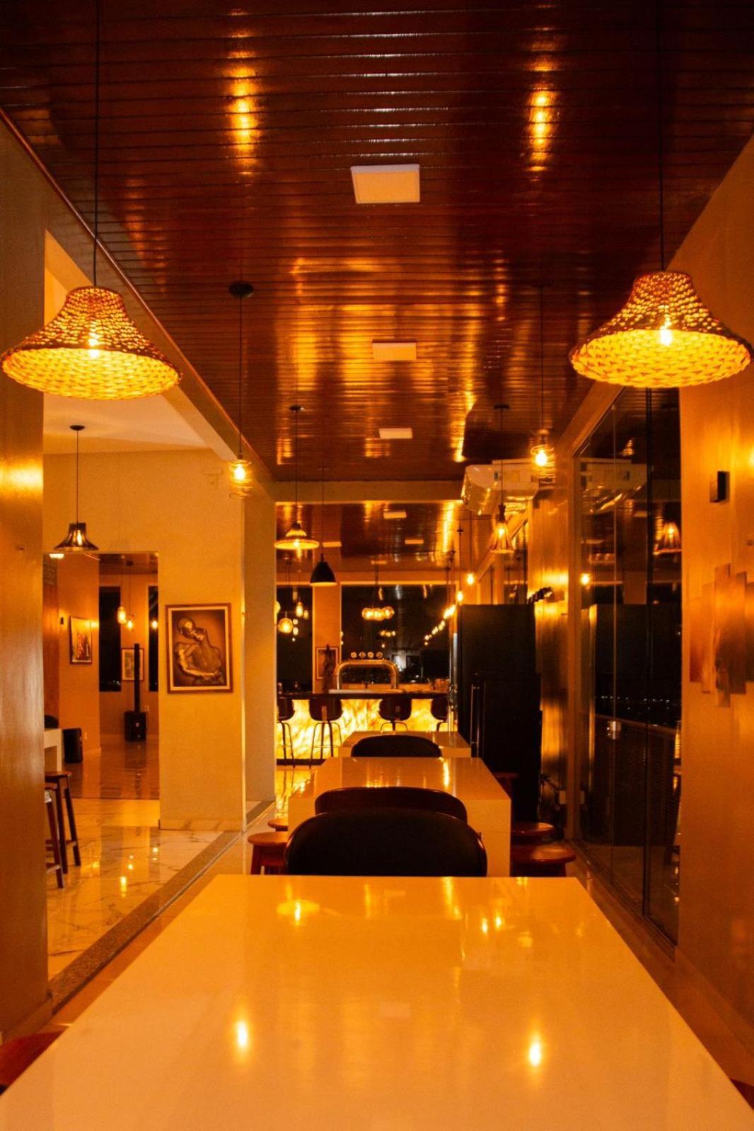 Hotel Pousada E Rooftop Abelha Cacau Altamira  Bagian luar foto